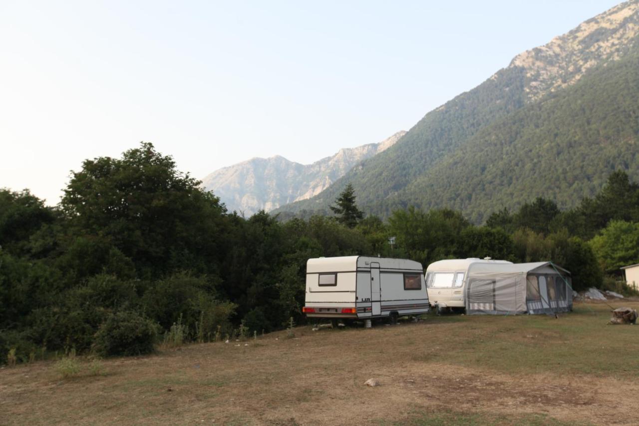 Hamiti Camping Center 호텔 Dukat 외부 사진